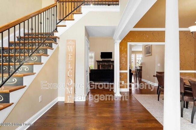 Building Photo - 120 Calumet Loop