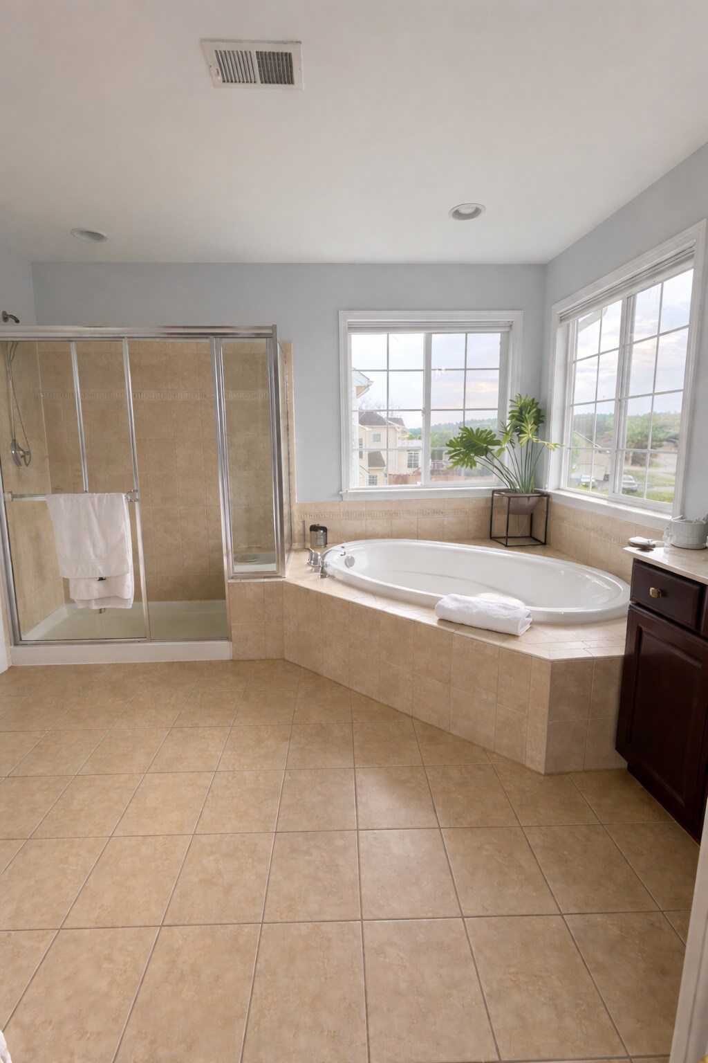 Building Photo - 2801 Ridgetop Ct