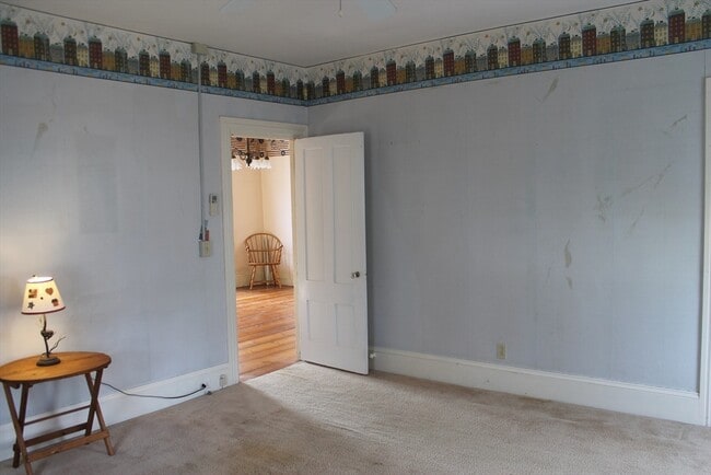 Building Photo - 112 Cottage St