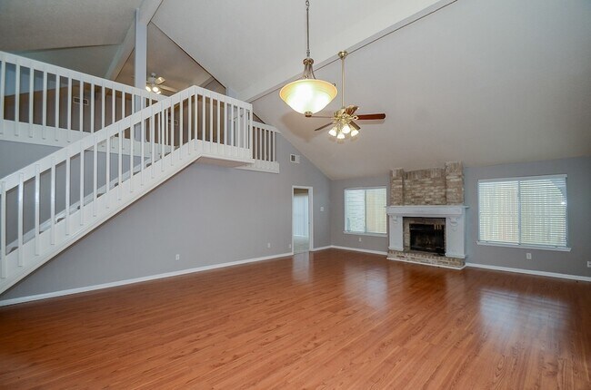 Building Photo - 12722 Ashford Brook Dr