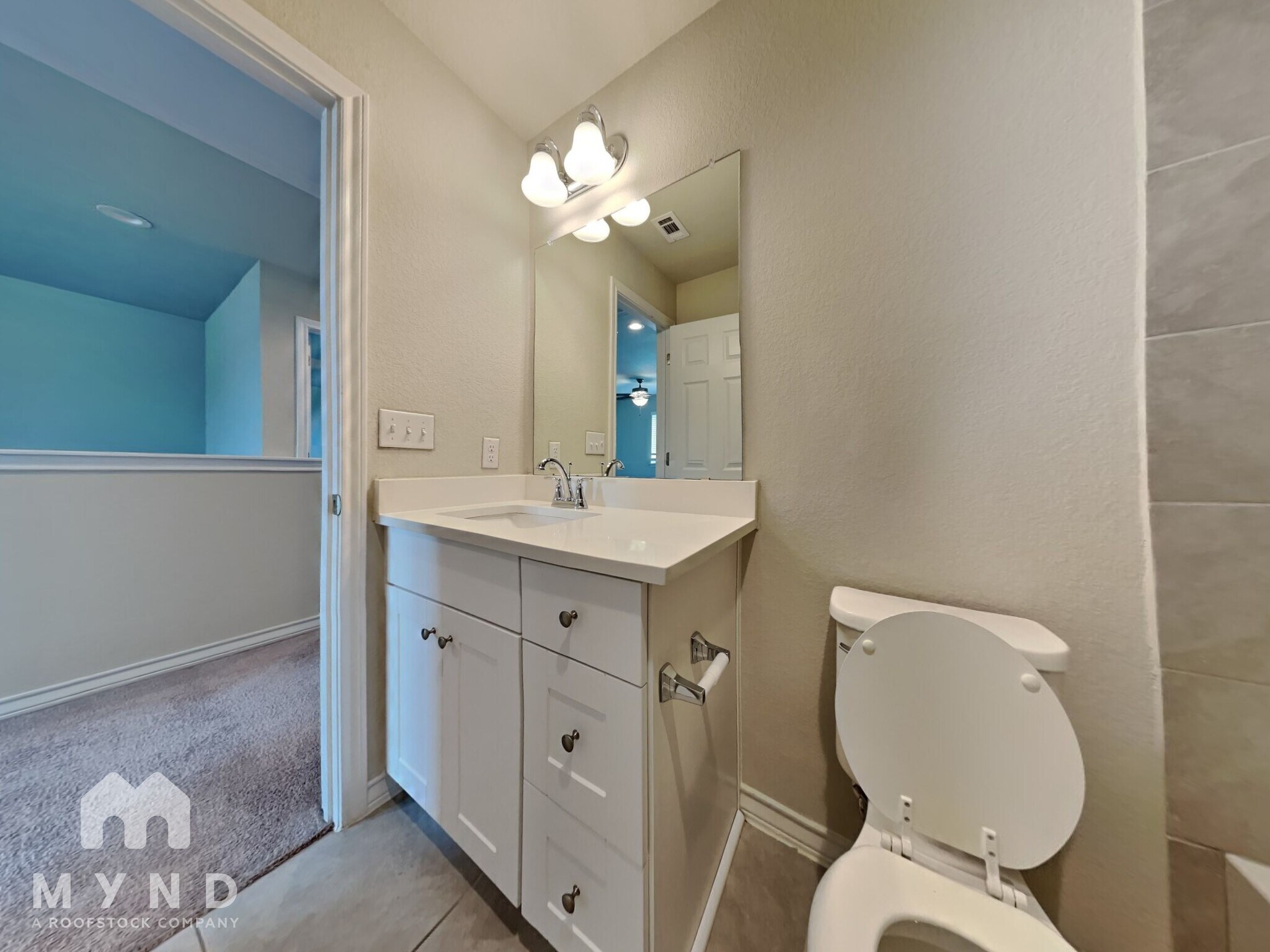 Building Photo - 3801 Soft Shore Ln
