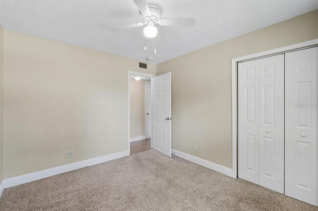 Building Photo - 3707 Pelican Ln