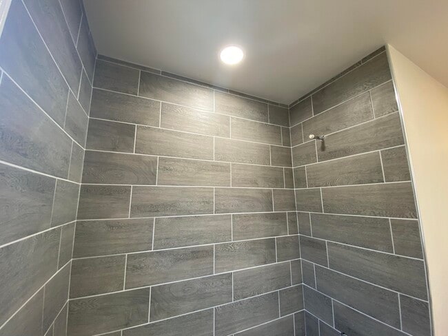 Building Photo - 4101 32nd St