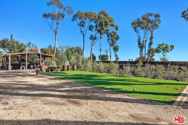 Building Photo - 27357 Pacific Coast Hwy