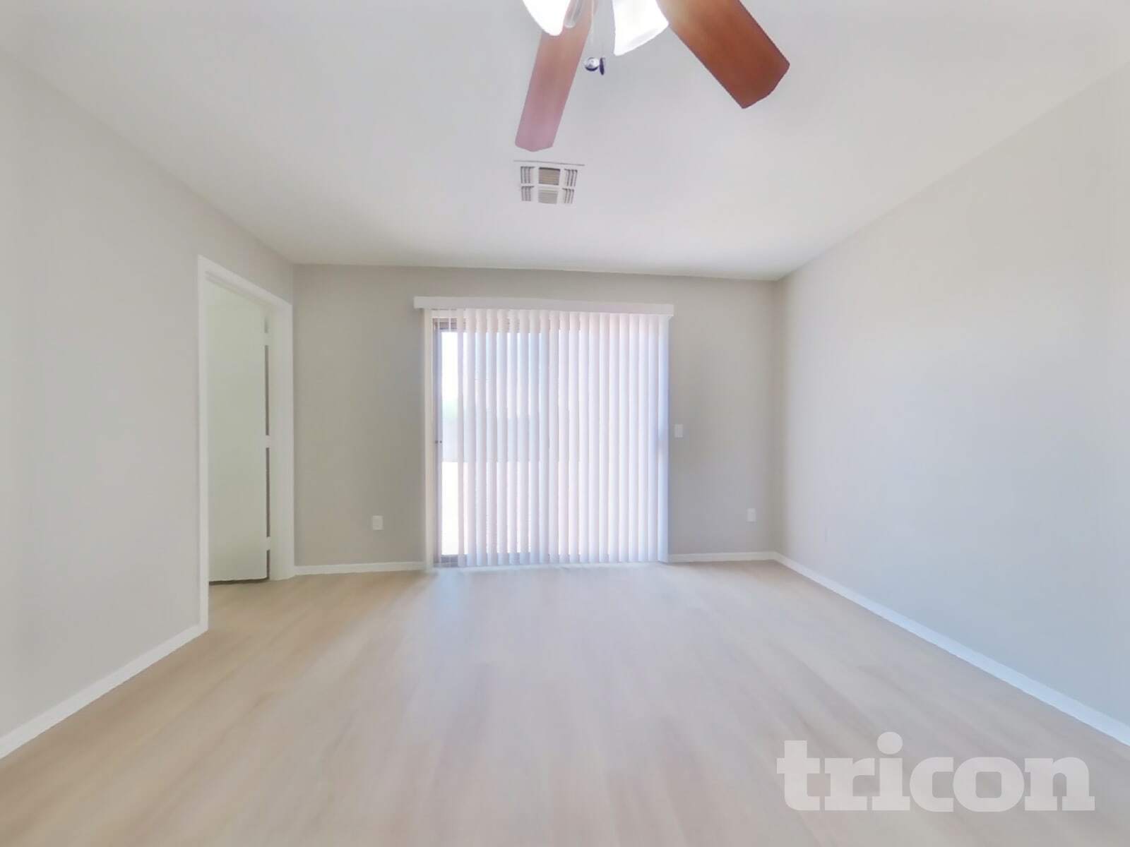 Building Photo - 106 S Valle Verde
