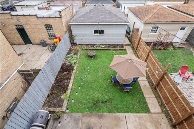 Building Photo - 2931 N Dawson Ave