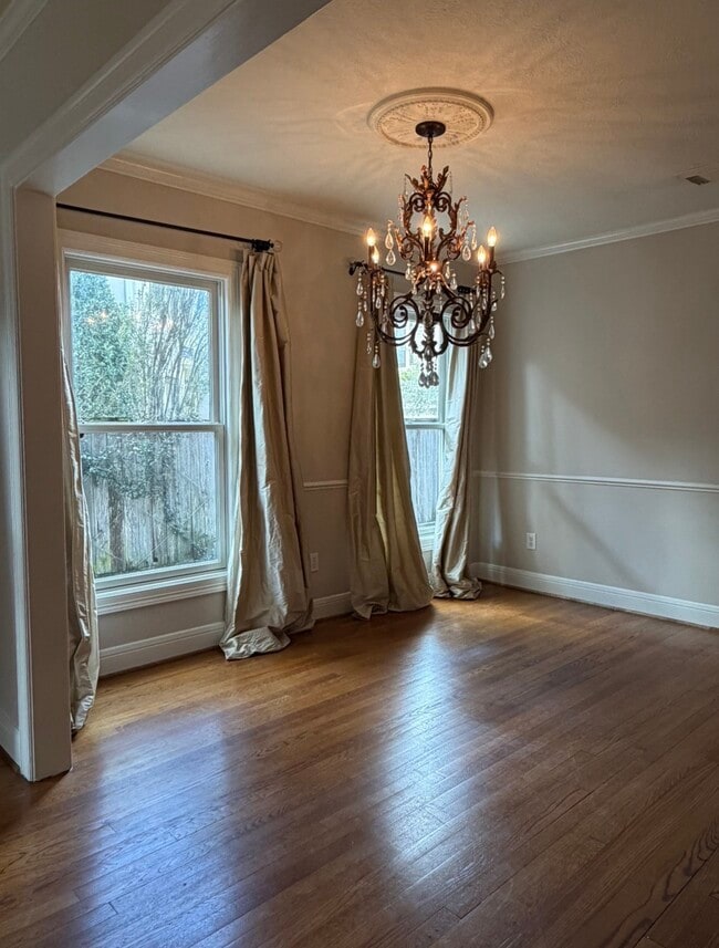 Building Photo - 3752 Rice Boulevard