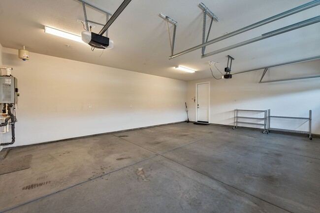 Building Photo - Beautiful Lincoln Home with Solar, 3-Car Garage & Trailer Parking!
