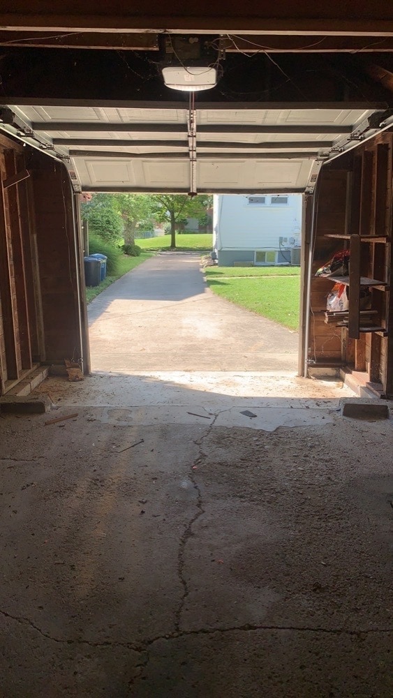 Building Photo - 211 Hadley Ave