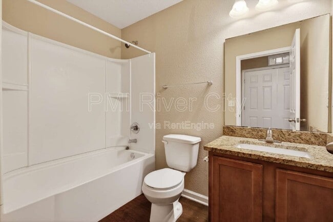 Building Photo - 7608 Rain Forest Dr N