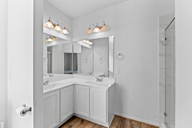 Building Photo - 216 Blue Hibiscus Dr