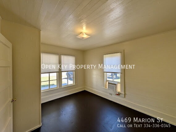 Building Photo - 4469 Marion St