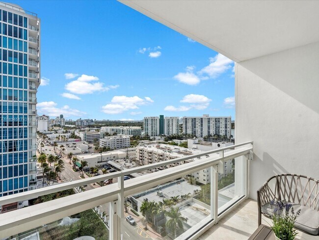 Building Photo - 6801 Collins Ave