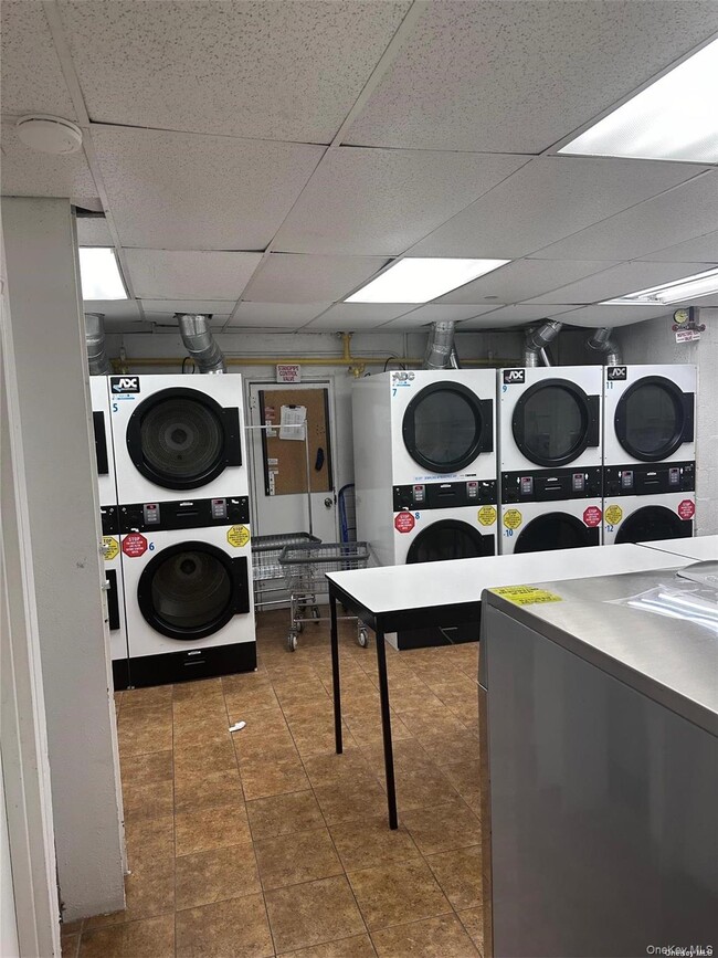 Building Photo - 20 Wendell St