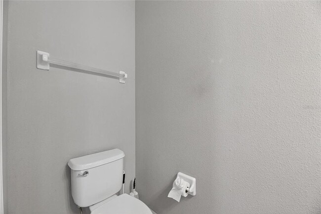 Building Photo - 13123 Kings Crossing Dr