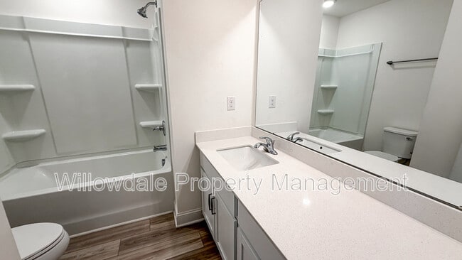 Building Photo - 4721 Lord Fogelman Wy