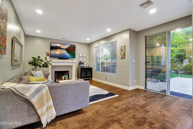 Building Photo - 334 Anzio Way