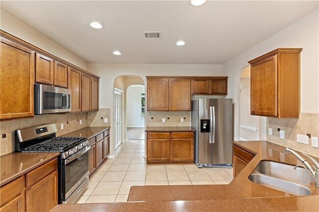 Primary Photo - 103 Payne Stewart Dr