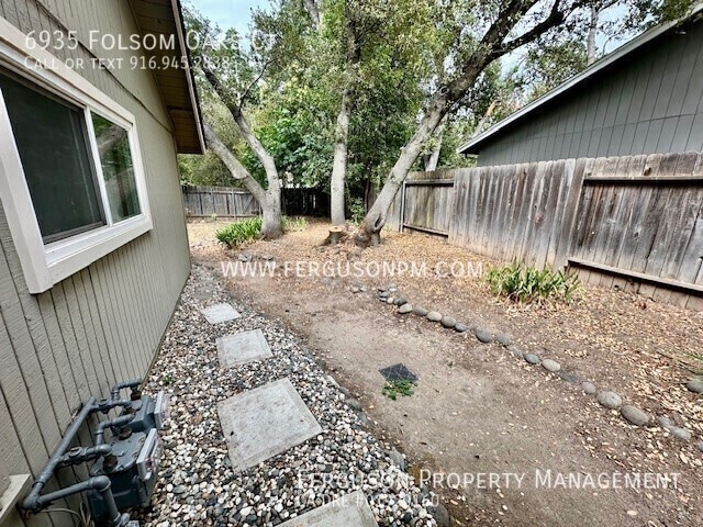 Building Photo - 6935 Folsom Oaks Ct