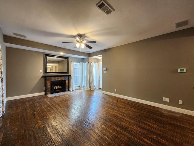 Building Photo - 1029 Wakefield Dr