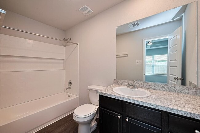 Building Photo - 22548 Cormorant Ct