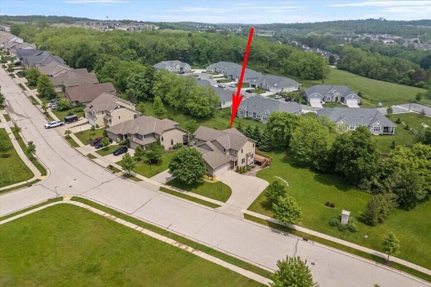 Amazing location! - 407 Century Oak Dr