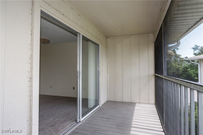 Building Photo - 25484 Cockleshell Dr