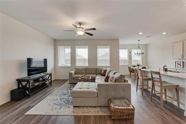 Building Photo - 2128 Whispering Sage blvd