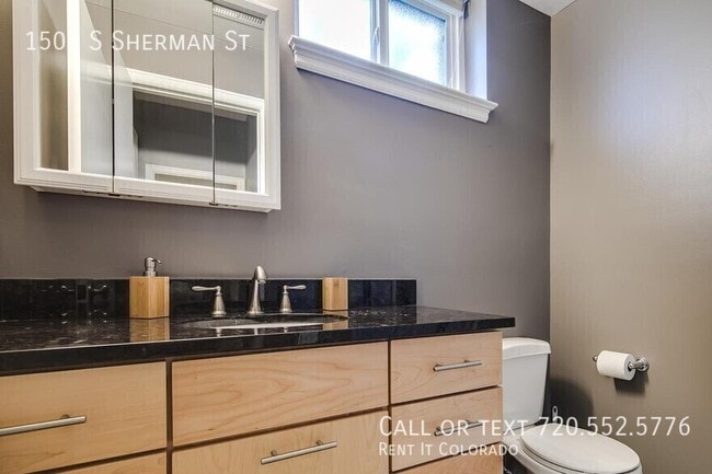 Building Photo - 1500 S Sherman St