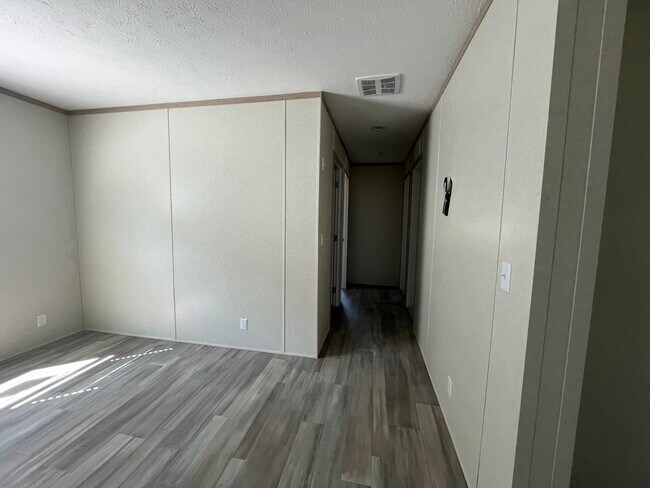 Building Photo - 4224 Twin Terrace