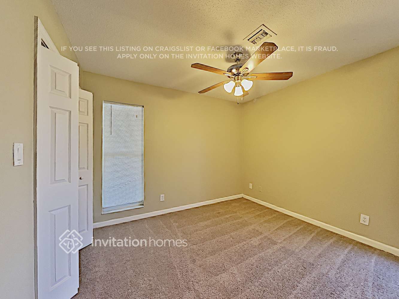 Building Photo - 122 Van Dyck Dr