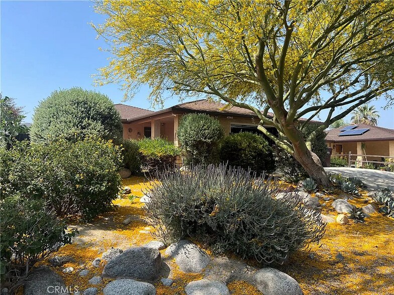 Building Photo - 45943 Bentley St