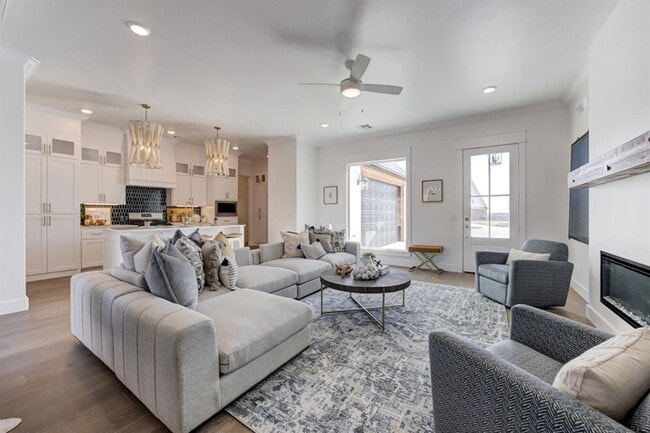 Building Photo - 7901 Behr Dr