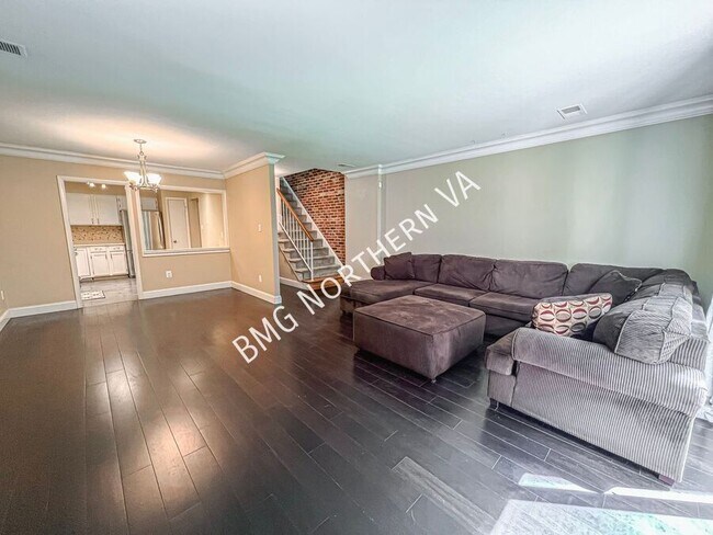 Building Photo - 3816B Steppes Ct
