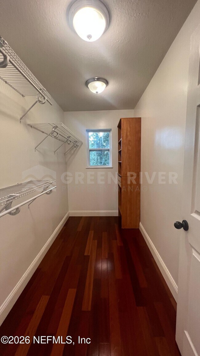 Building Photo - 174 Eventide Drive