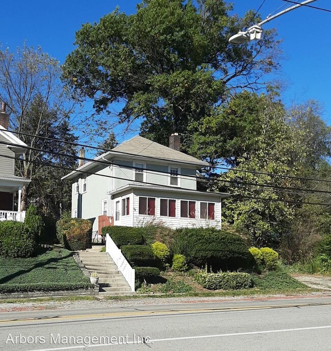 Primary Photo - 3 br, 1 bath House - 1329 OLD FREEPORT ROAD