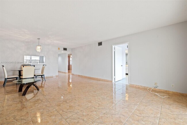 Building Photo - 13001 SW 11th Ct