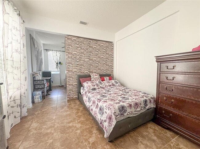 Building Photo - 5594 Angelonia Terrace