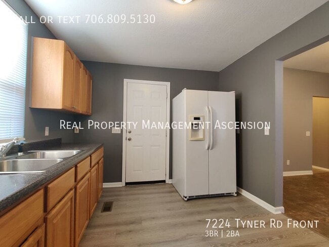 Building Photo - 7224 Tyner Rd