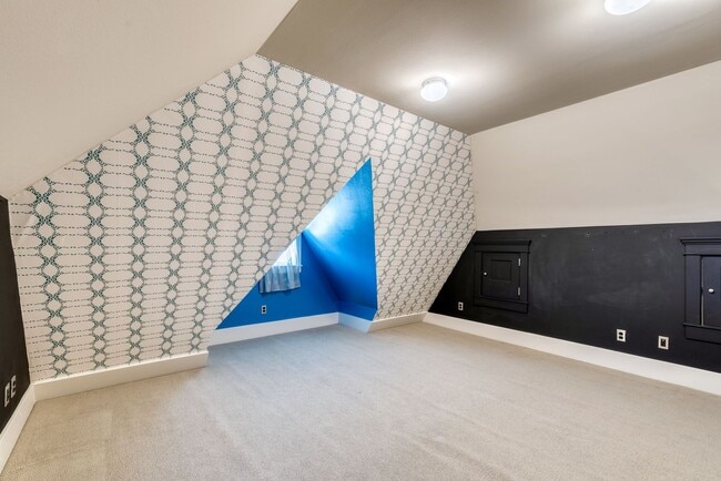 Building Photo - Capitol Hill Townhouse