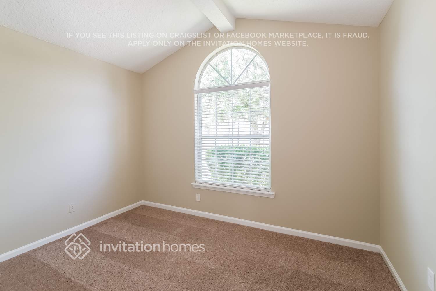Building Photo - 13742 Fish Eagle Dr W