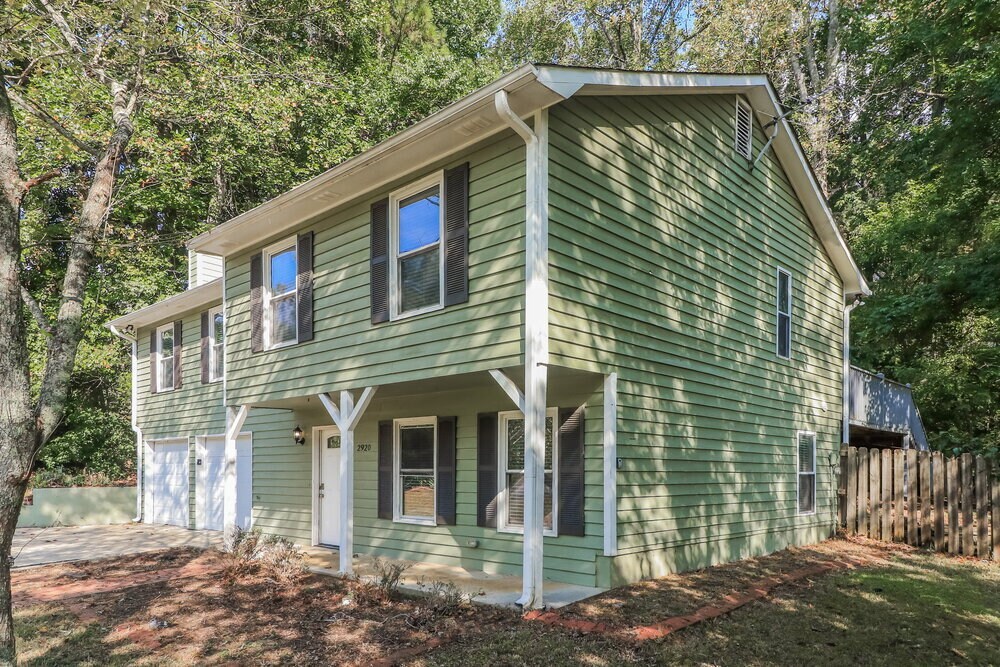 Building Photo - 2920 Sandstone Trail