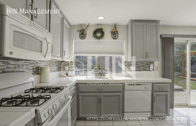 Building Photo - 772 Glenpine Ct