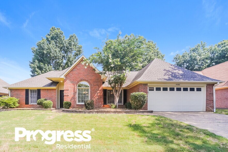 Primary Photo - 7640 Dexter Park Dr