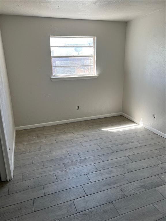 Building Photo - 628 Lotus Ave