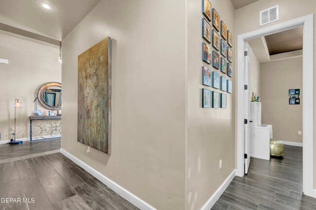 Building Photo - 14812 Long Shadow Ave