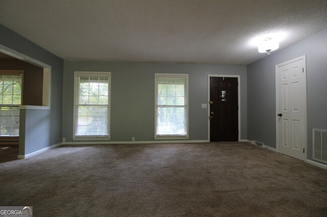 Building Photo - 178 Welcome Hill Trail SW