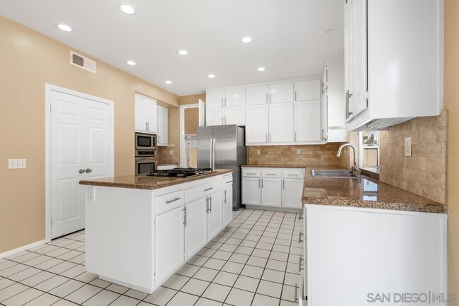 Building Photo - 4626 Tarantella Ln