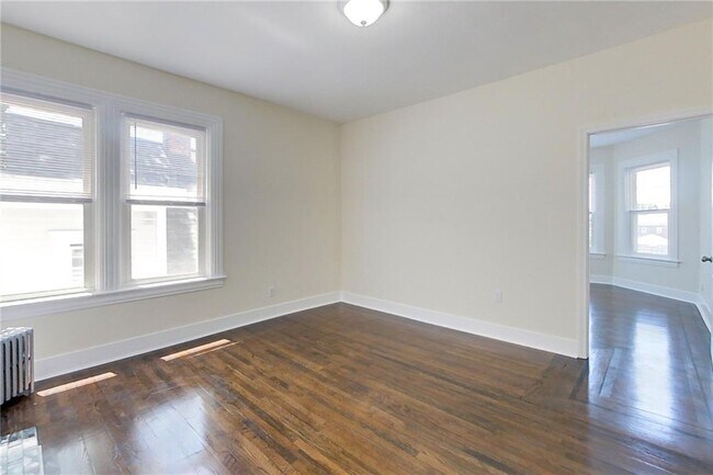 Building Photo - 41 Almy St