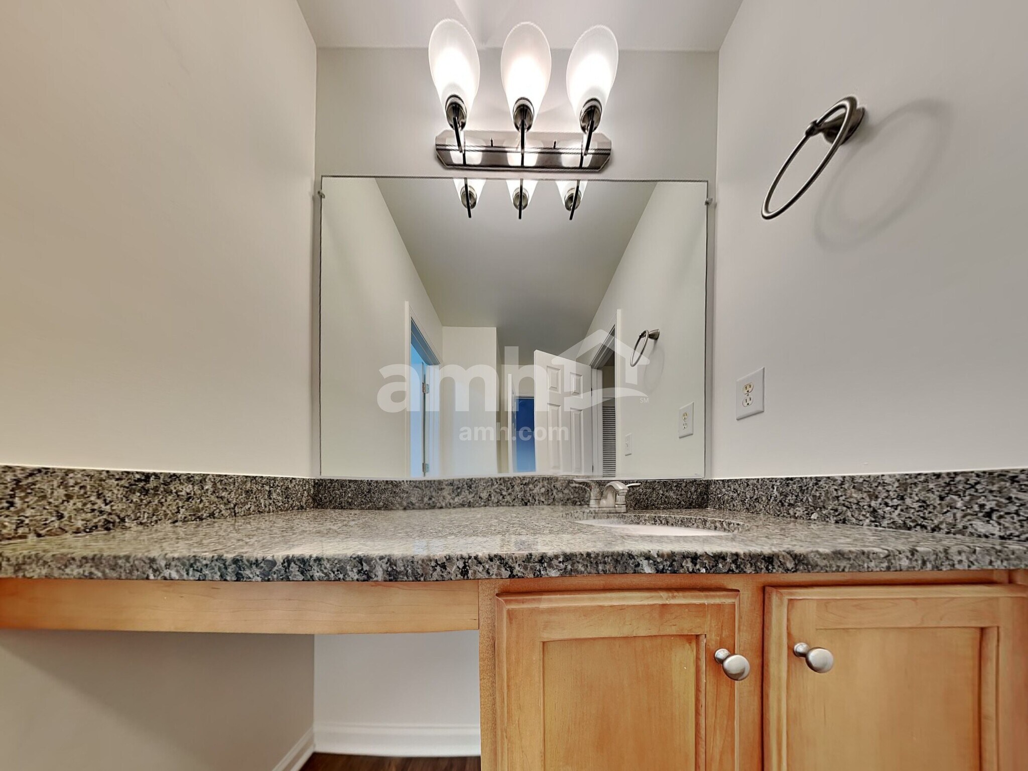 Building Photo - 7673 Natalie Commons Dr